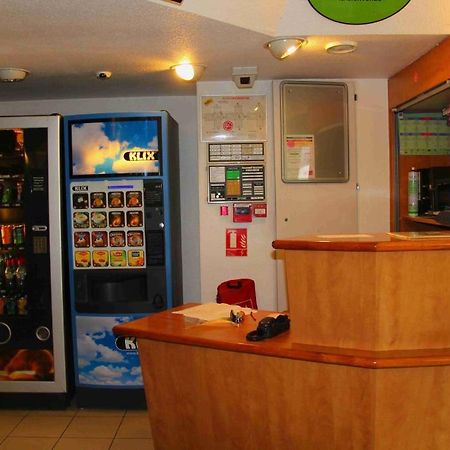 Lemon Hotel - Mery Sur Oise/Cergy المظهر الخارجي الصورة