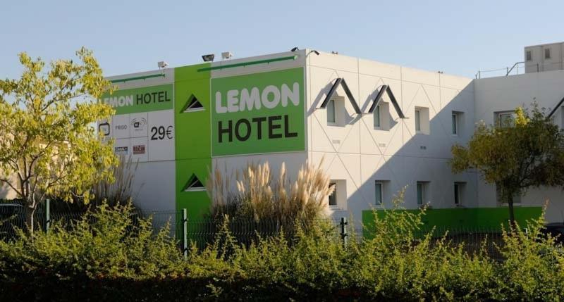 Lemon Hotel - Mery Sur Oise/Cergy المظهر الخارجي الصورة